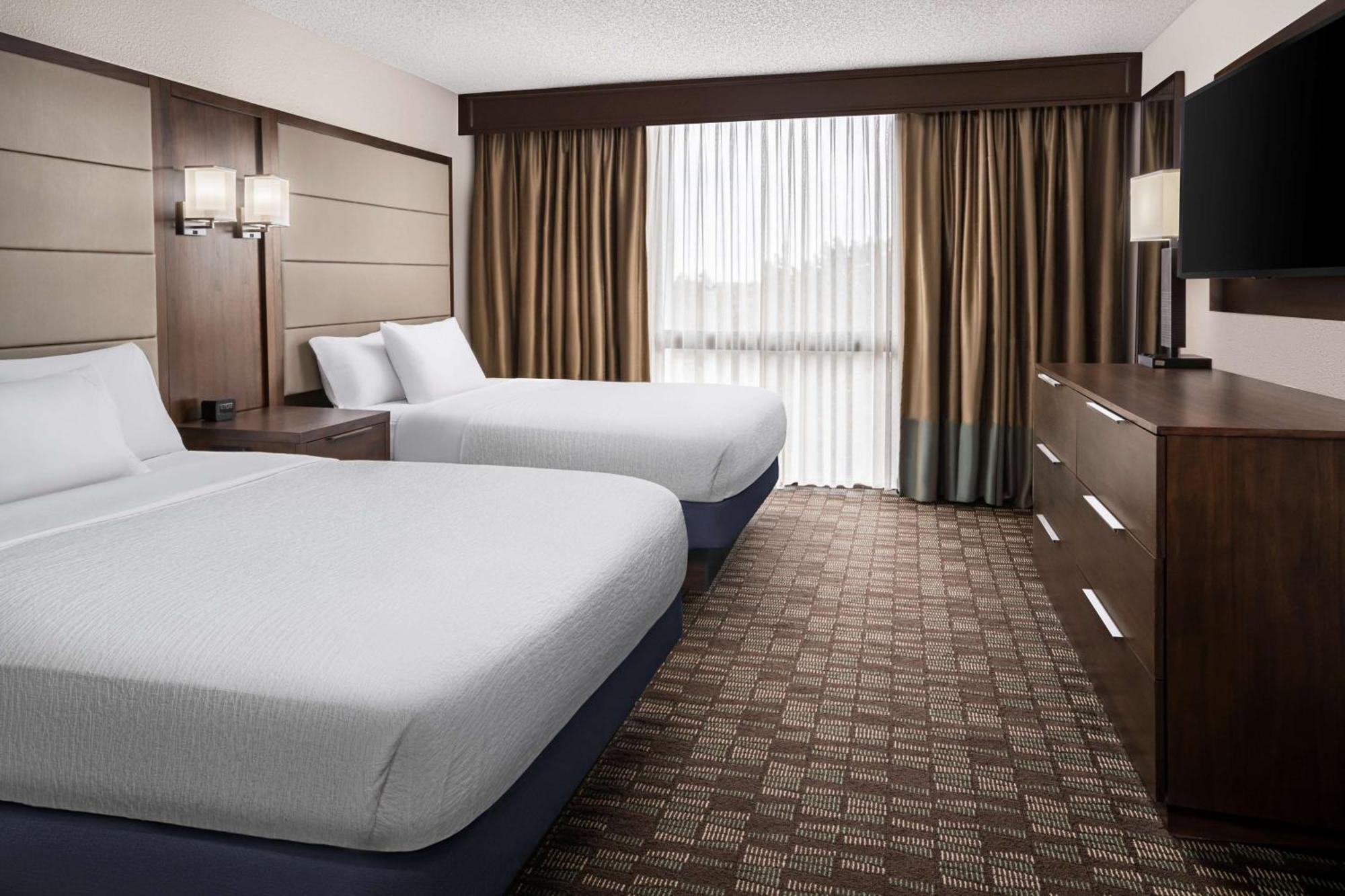 Double Room Two Double Beds Mobility Accessible or Tub